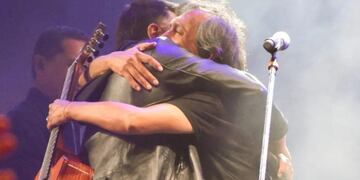 El emotivo reencuentro de los íconos del folclore.