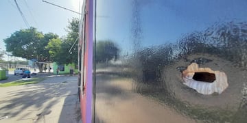 Las víctimas estaban jugando a las cartas sobre Bulevar Seguí y Calchaquí.