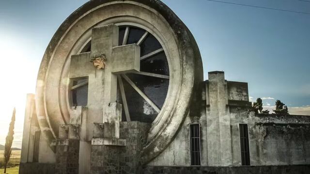 Un recorrido histórico por las obras más destacables de Salamone en la Provincia de Buenos Aires.