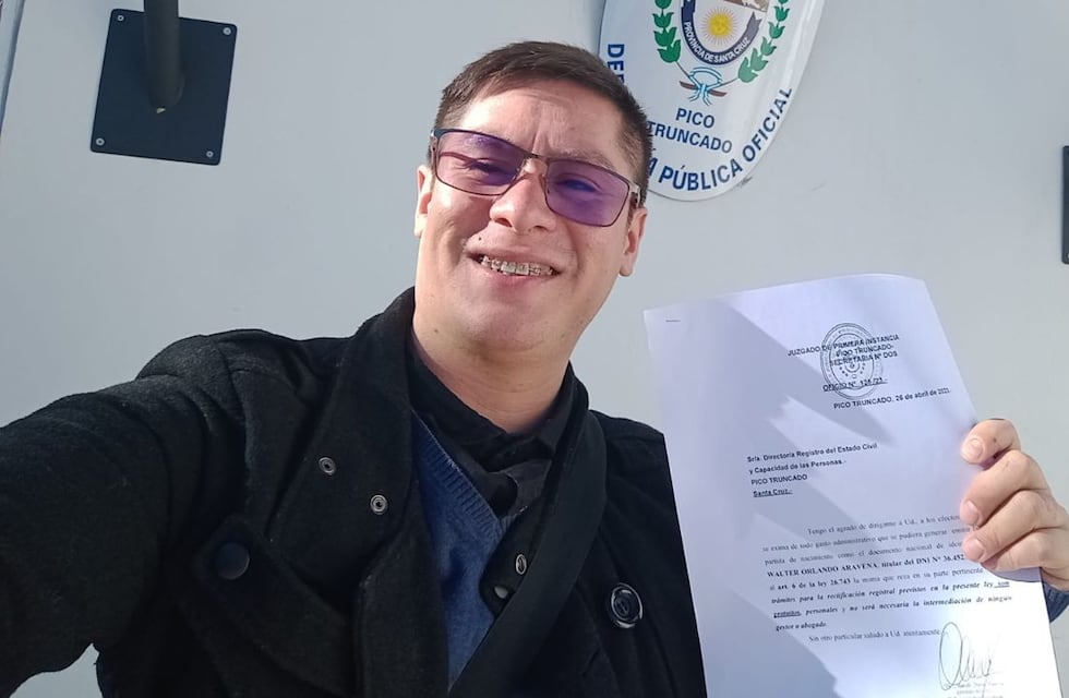 Un santacruceño fue mujer trans, se arrepintió y volvió a su sexo de nacimiento: ahora es pastor de una iglesia