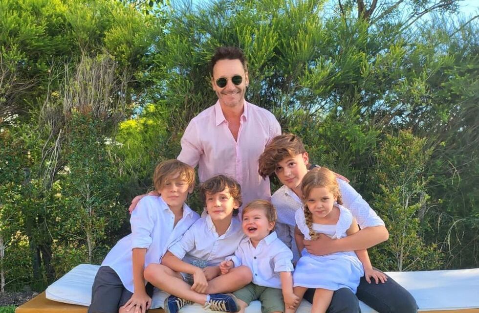 Así son las lujosas habitaciones de los hijos de Benjamín Vicuña: baño privado, diseño y comodidad