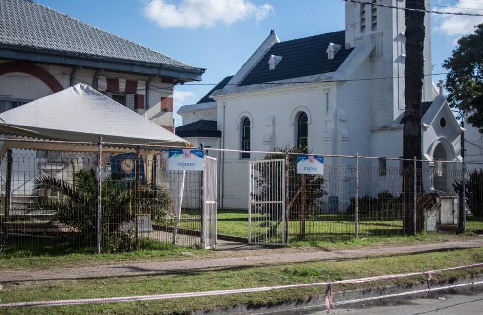 Llegan 300 Sputnik V y cambian los lugares para carpas de vacunación e hisopados
