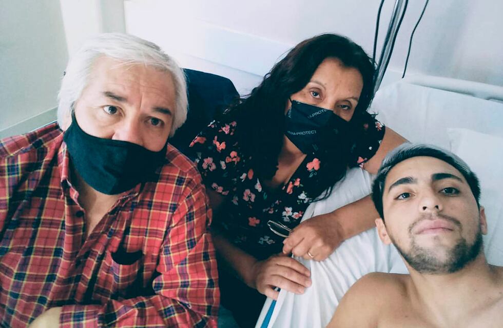 Franco Lizardo, jugaba al fútbol, sufrió un accidente en una bodega y le amputaron las piernas