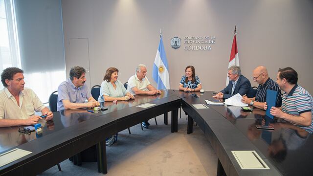 El acuerdo entre el Gobierno y los docentes de Córdoba implica un aumento del 104,5 por ciento anual.