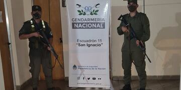 Gendarmería detuvo a un hombre que trasladaba más de 20 kilos de marihuana.