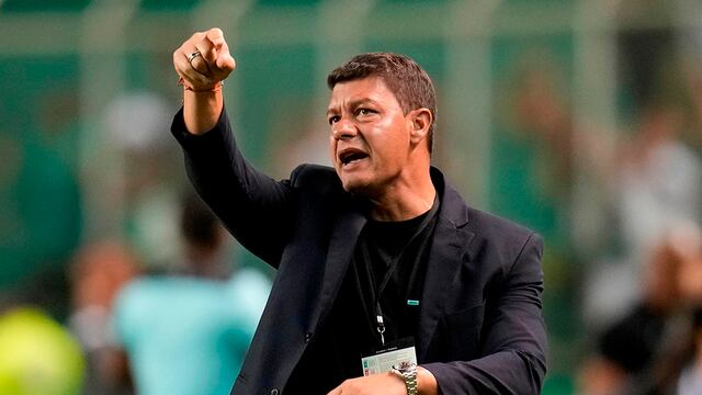 Battaglia mantendría una reunión con Almendra.