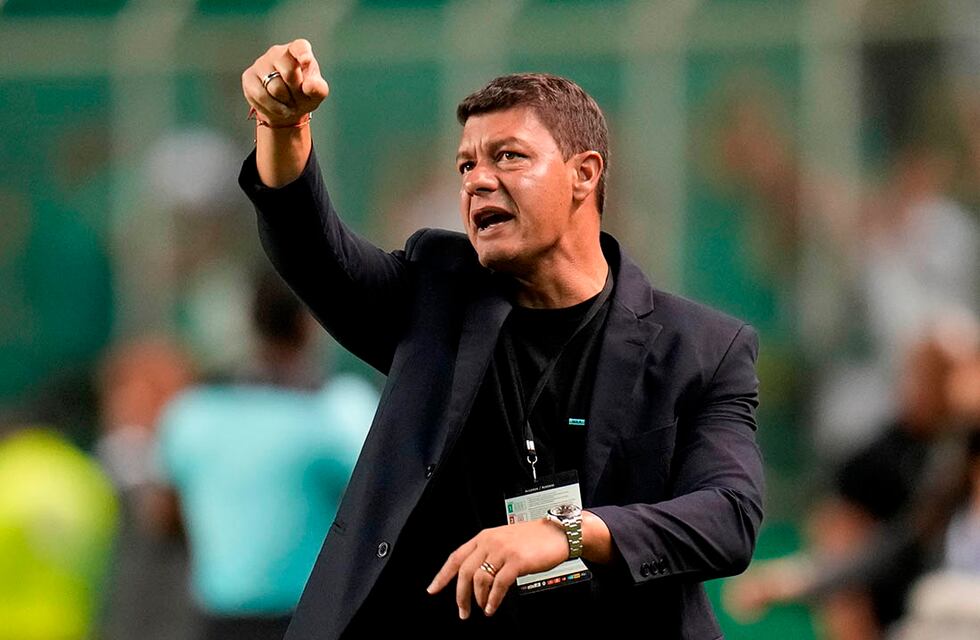 Boca: Battaglia y Almendra tendrían una reunión tras el escándalo del volante