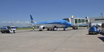 Jujuy sumó un segundo vuelo diario hacia C.A.B.A., servicio que presta Aerolíneas Argentinas.