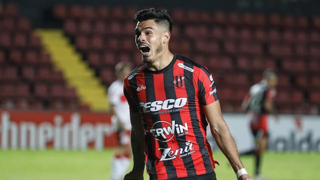 Patronato ganó y espera a Colón de Santa Fe.