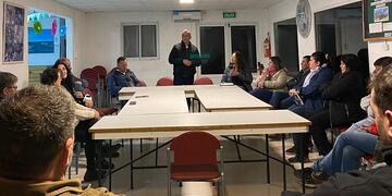 Reunión en Claromecó del Movimiento Vecinal Renovación