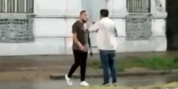 Con respecto a la situación del empleado policial, se determinó que se inicien las actuaciones administrativas requeridas en estos casos.