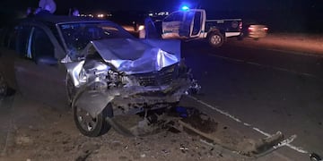 Ruta 3: violento choque entre un auto y un patrullero dejó como saldo cuatro heridos