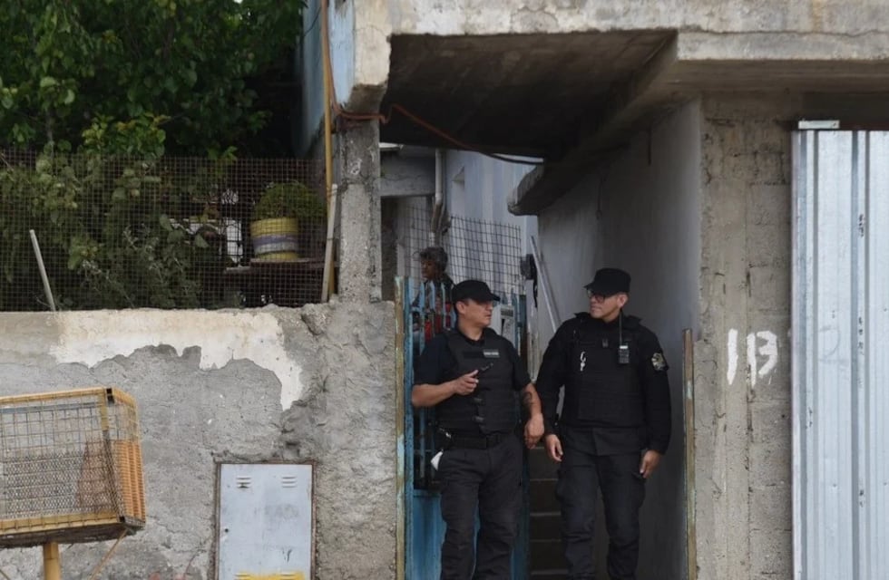 Caleta Olivia: mataron a una mujer de 92 y su nieta de 13 años confesó el crimen a través de un mensaje