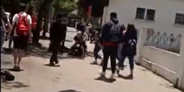 La pelea sucedió frente al Hospital Roque Saenz Peña