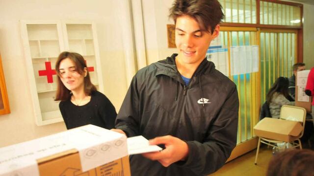 La asistencia de adolescentes es optativa para definir cargos nacionales.
