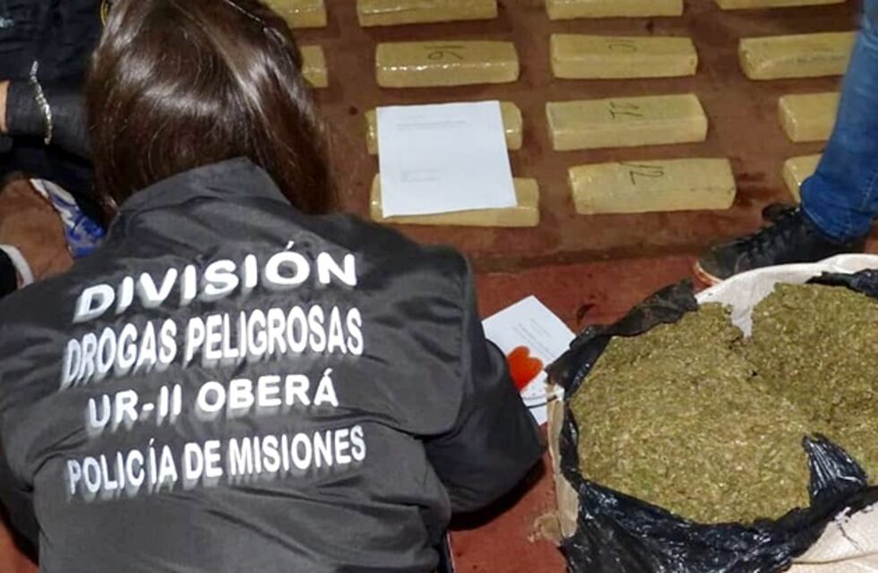 Persecución y arresto por transporte de marihuana