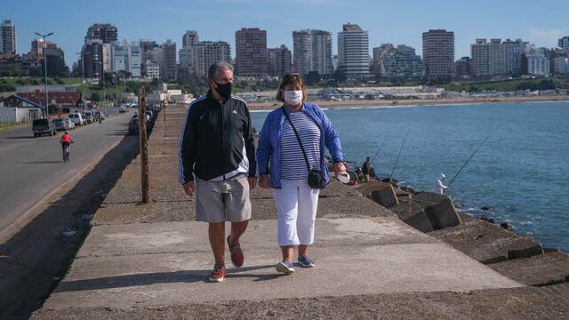 Este jueves, 2 personas recibieron el alta