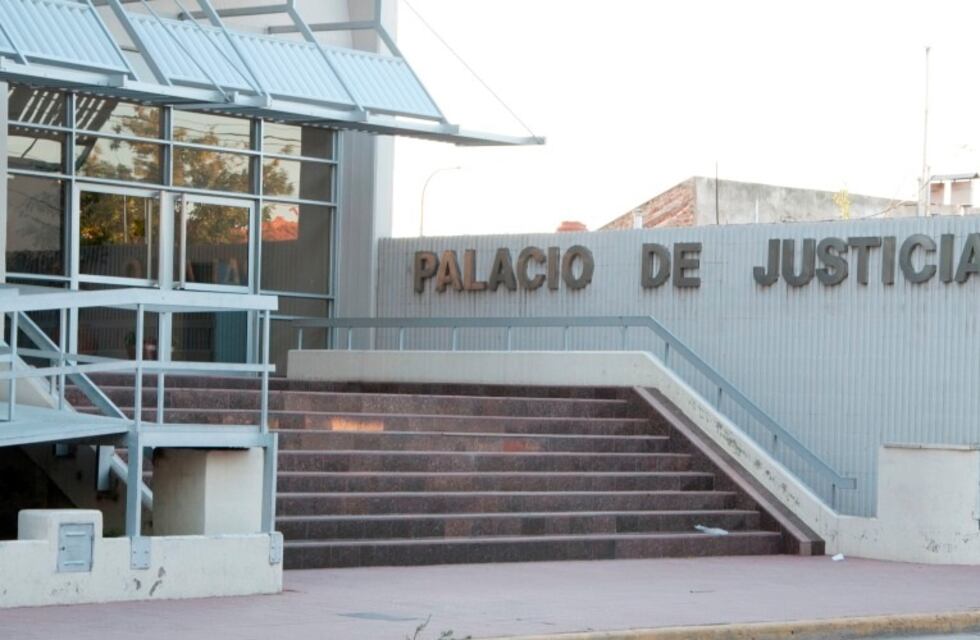 Villa Dolores: una niña contó en el colegio que su mamá sufría violencia y su papá terminó detenido