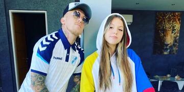 La hija de Karina “La princesita” se hizo un cambio de look con ayuda del Polaco y no terminó bien: “No me gusta”.