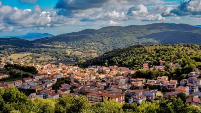 Cuál es el programa que ofrece Italia para vivir en casas de 1 euro.