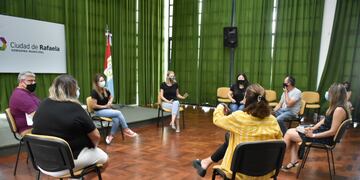 Reunión con vecinos por la obra de cloacas en Rafaela