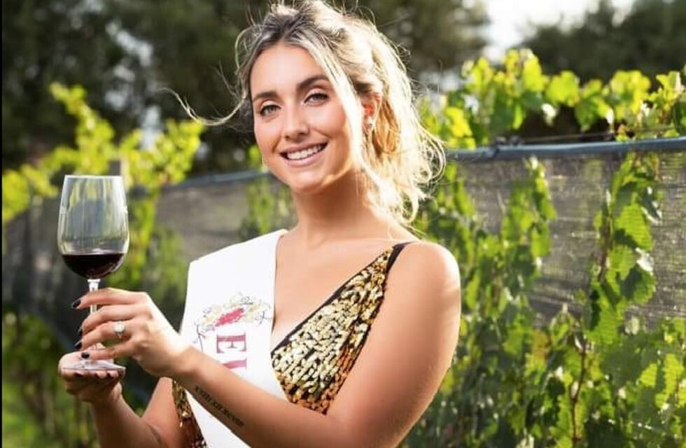 Milagros Canteros representante de la Vendimia de San Rafael, jugadora de rugby y una historia particular