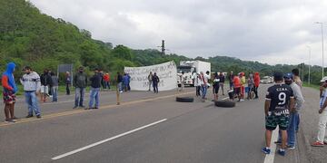 Corte de ruta en Metán