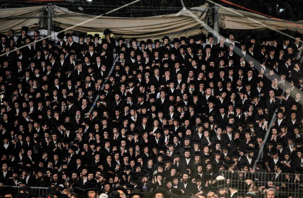 Estampida en Israel: los dramáticos videos del momento del derrumbe que dejó más de 40 muertos