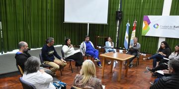 Diagraman el operativo contra el dengue
