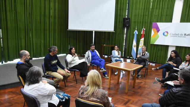 Diagraman el operativo contra el dengue