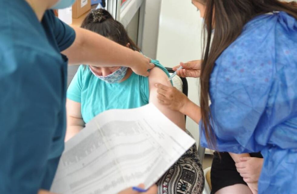 Agregan nuevas vías para inscribirse para la vacuna contra el covid-19