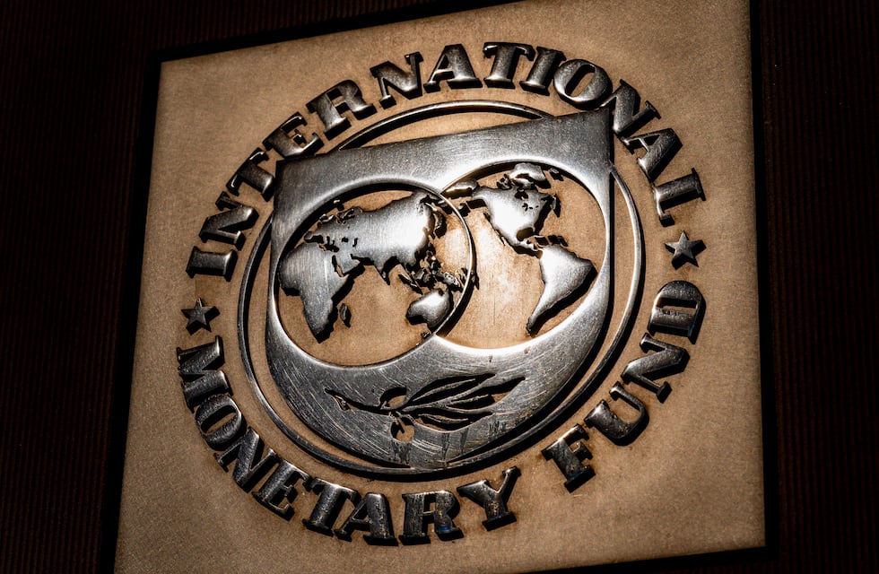 El Gobierno se reúne con la delegación en Washington y busca cerrar el acuerdo con el FMI esta semana