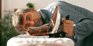 Especialistas en sueño advierten que dormir bien es clave a cualquier edad y que en la vejez el descanso es aún más importante. (Freepik)