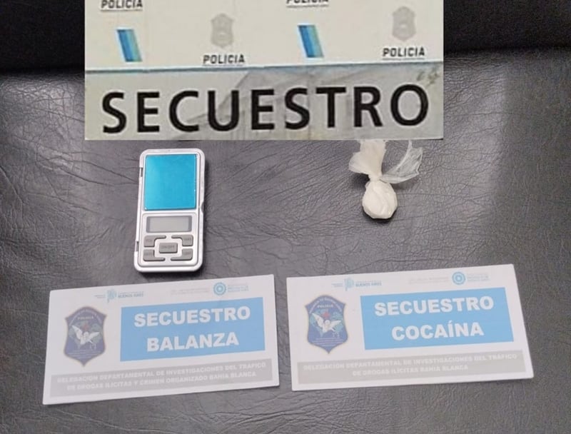 Aprehendido con cocaína en un control policial y posterior allanamiento domiciliario