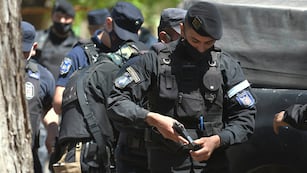 Uno de los sospechosos de asesinar al prestamista en Mendoza fue detenido esta mañana en Guaymallén, tras emitir su voto. 
Foto: Foto: Orlando Pelichotti