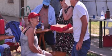 Bernarte con los adultos mayores