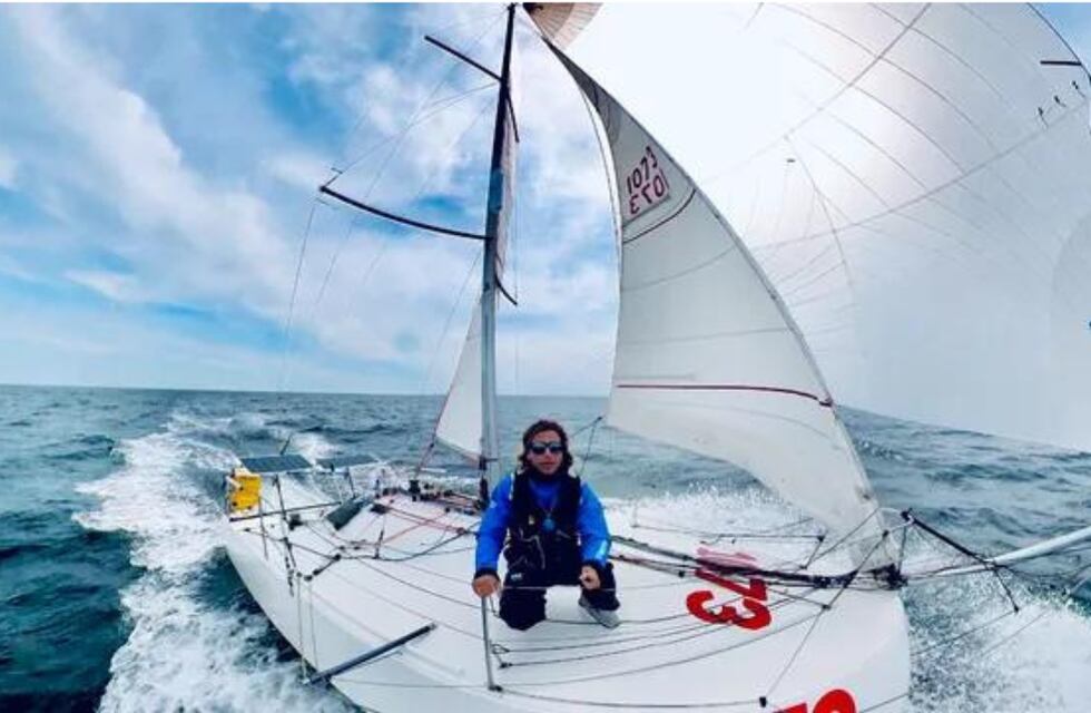Un rosarino hará una increíble travesía por el Atlántico: cruzará en un pequeño velero desde Francia hasta el Caribe