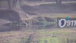 Cruzó el río para evitar ser detenido por la Policía de Córdoba.