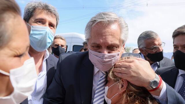 EL presidente aterrizó en la provincia sanjuanina en horas de la siesta.