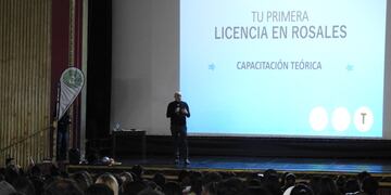 Punta Alta: más de 200 jóvenes participaron de “Tu primera licencia en Rosales”
