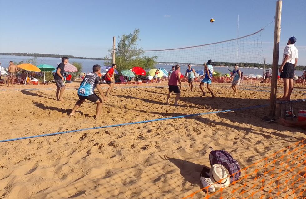 Concepción del Uruguay: se realizará un torneo de beach voley en la Isla del Puerto