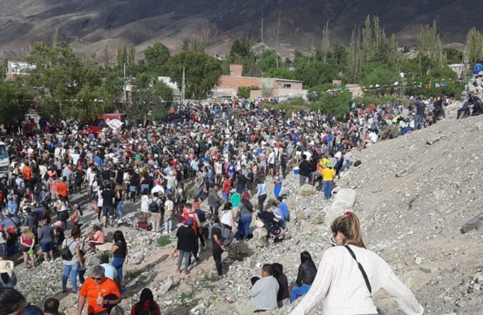 Piden a los salteños que participaron del carnaval de Jujuy que se aíslen una semana