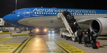 Partió al país el primer grupo de argentinos evacuados de Israel. (Twitter)