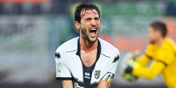 Franco Vázquez (34 años) se desvinculó del Parma pero seguiría en Italia, con un no a Belgrano (Prensa Parma)