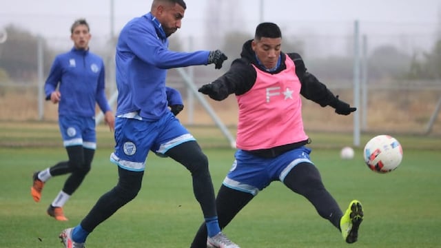 Godoy Cruz arma el equipo para enfrentar de Vélez por la Liga Profesional.