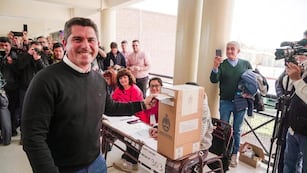 Elecciones en San Juan: Marcelo Orrego saca ventaja sobre Uñac y Gioja, y va por la victoria