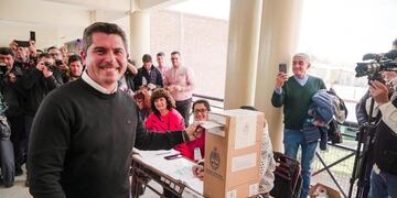 Elecciones en San Juan: Marcelo Orrego saca ventaja sobre Uñac y Gioja, y va por la victoria