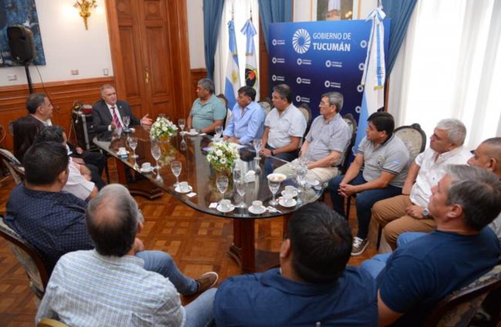 César González:  "Jaldo nos prometió intervenir para que cesen despidos y suspensiones"