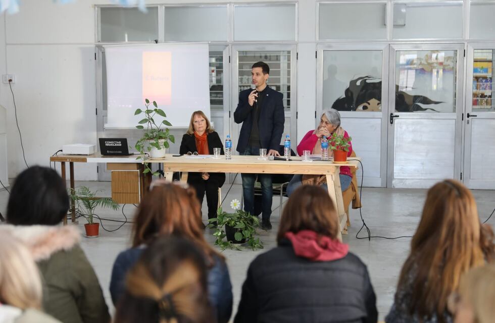 FAE: El municipio destinó 100 millones de pesos a instituciones educativas de Rafaela