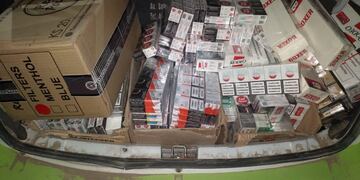 Parte de lo secuestrado en el operativo (Policía).